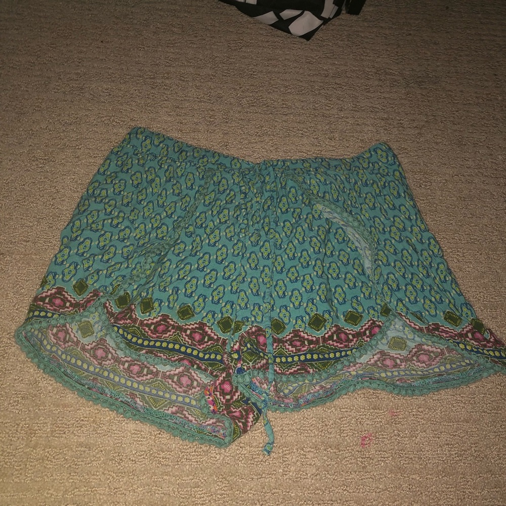 Pattern shorts